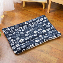 Tapete para dormir para gatos, em flanela macia e quente, ideal para o inverno.