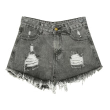 Pantaloncini di jeans da donna elasticizzati con tasca, grigi, ideali per la palestra.