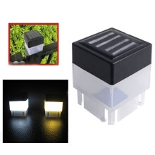 Solcelledrevet LED 2 tommer x 2 tommer (5 cm x 5 cm) hegnspælkappe til smedejern og aluminium eller have, solcelledrevne hegnslamper - (varmt lys)
