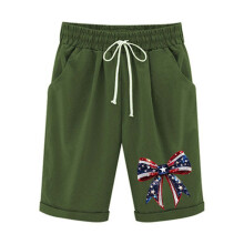 Shorts femininos patrióticos - Calça curta casual estampada para o 4 de julho com cintura elástica, bolsos laterais e comprimento médio.