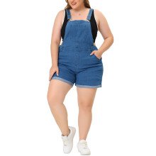 Jardineira curta plus size feminina, modelo jardineira jeans com barra dobrada e bolsos, tamanho 1X, azul jeans.