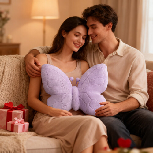 Coussin décoratif papillons violet 46 x 38 cm