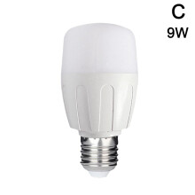 Luminária de corredor LED com sensor de radar, 220V, para uso externo.