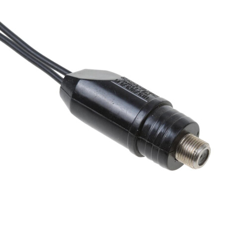 Lot de 4 adaptateurs TV300-75 ohms VHF/FM 1