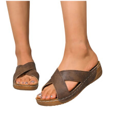 Bruine sandalen voor dames, Sandalen voor dames, Comfortabele damessandalen met kurken voetbed, bruin6