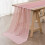 Bordløper i chiffong 68 x 283 cm lys rosa 1