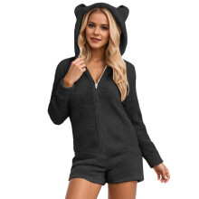 Pijama quentinho feminino, macacão curto de fleece macio com capuz e zíper, ideal para outono e inverno.