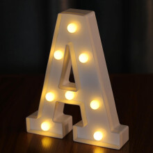 LED svítící abeceda a číslice s písmeny A-Z0-9