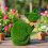 Statue de chat en résine avec finition mousse verte floquée 2