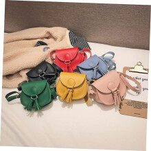 Bolso bandolera rosa para niñas con borla, piel sintética suave, cierre magnético, ideal para brillo de labios y aperitivos. Compatible con