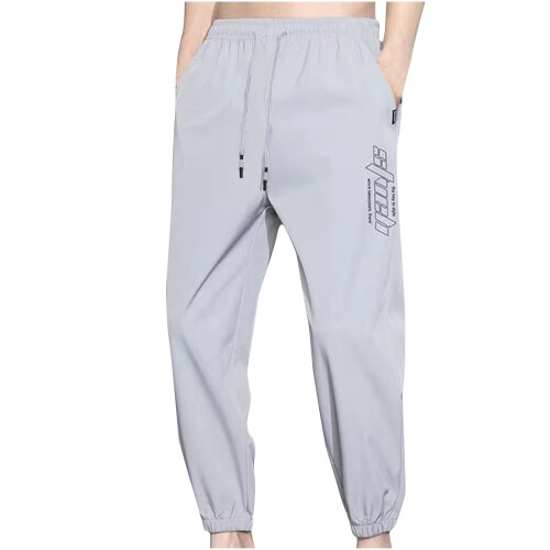 Ανδρικό παντελόνι jogger casual μονόχρωμο, σε ίσια γραμμή με κορδόνι στη μέση και 1