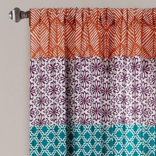Boho-raidalliset verhopaneelit 132 cm L x 206 cm P (pari) 1