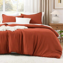 Juego de edredón, juego de ropa de cama ligero y liso, juego de cama mullido con relleno alternativo de plumón, color naranja quemado, tamaño Queen