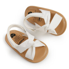 Sandalias planas antideslizantes para bebés niñas, ideales para sus primeros pasos, color blanco, de 0 a 18 meses.