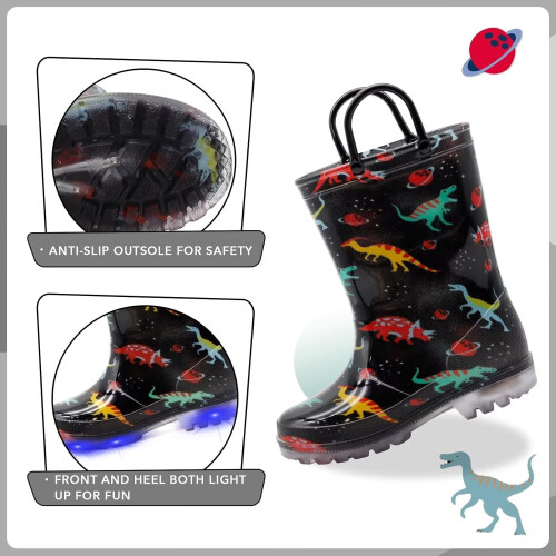 Botas de chuva infantis impermeáveis com luzes, estampas e glitter, com alças, para meninos e meninas. 2