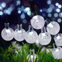 Guirlande lumineuse solaire à boules de cristal LED (20 ampoules)