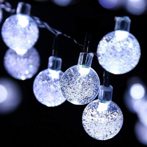 Guirnalda de luces LED solares con bolas de cristal de 6,5 m 2