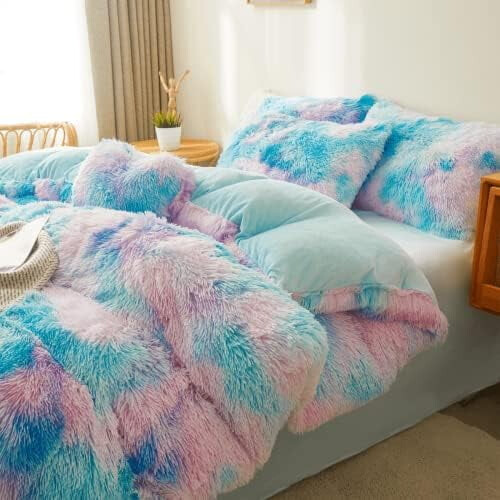 Σετ βελούδινου παπλώματος Tie Dye Blue, φουσκωτού τύπου, Queen Size – 3 τεμάχια 2