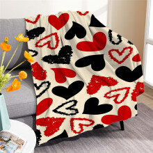 Valentine's Day Love Heart Throw Blanket – Ultra Soft Flannel, Lightweight & Warm, Black Fuzzy Blanket Compatible with Cozy Nights