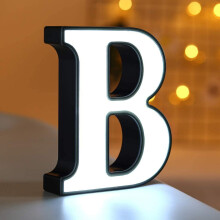 Lampki LED z literami alfabetu, 26 znaków, zasilane bateryjnie