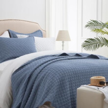 King Blue Quilt Bedding Set with Diamond Pattern 3-Piece