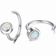 Ohrringe aus 925er Sterlingsilber mit synthetischem Feuer