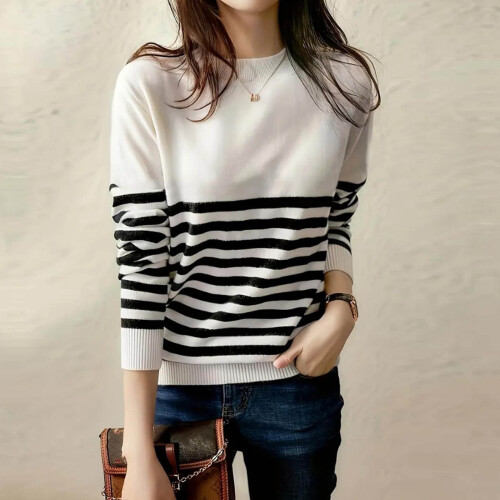 Women's Black & White Stripe Knit Pullover Sweater 1