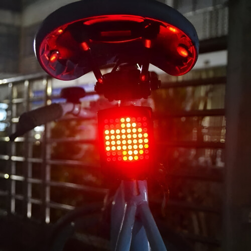 Feu arrière HIBIBUD à LED avec clignotant et feu stop 2