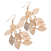 Worgeous1Par de pendientes de aro chapados en oro para mujer, pendientes largos de hojas en capas, pendientes colgantes estilo candelabro bohemio,