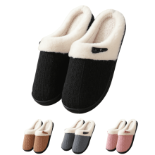 Pantoufles en coton pour femmes, chaudes et moelleuses, idéales pour l'intérieur et la chambre à coucher. Douces et confortables, elles sont