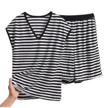 Plus Size Damemode Stribet V-hals Løst Ærmeløst Natsæt med Lommer (Top+Shorts) XL-5XL Pyjamas Loungewear Hjemmetøj