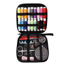 86-delige reisnaaiset met etui – Draagbare set met naaigaren, schaar, naalden en meetlint – Ideaal voor volwassenen en beginners, zwart