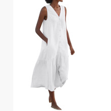 Economize no seu vestido de verão! Vestido casual feminino plus size, liso, com decote em V, sem mangas e com botões, em algodão e linho, branco.