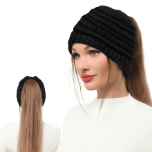 Gorro de punto con abertura para coleta, gorro de invierno cálido para moño despeinado con abertura para la cola, gorro de punto para mujer (negro)