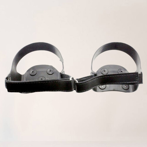 Silicone Ice Cleats with Reflective Stripe Black 5-Tooth 2