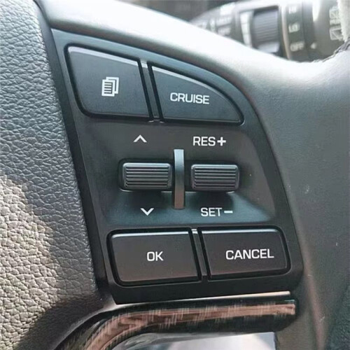 Car Steering Wheel Remote Control Right  Cruise Control  for  Tucson 2016-2023 96720D32004X 1