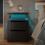 Table de chevet noire moderne avec station de charge et éclairage RGB 1