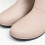 Botas de chuva femininas impermeáveis de cano curto, antiderrapantes e com cano largo. 4