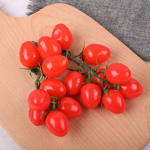 Tomate artificial falso, decoração realista, vermelho.