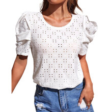 Damen Sommerbluse 2025: Trendige Lochstickerei, Puffärmel, V-Ausschnitt, transparente Spitze mit Futter, vielseitig tragbar, elegant