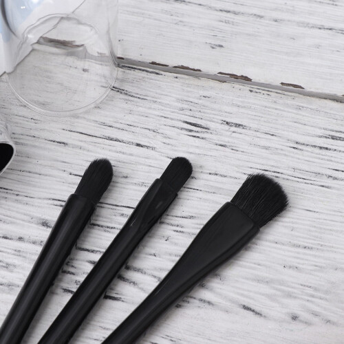 Ensemble de pinceaux de maquillage Channel noirs rétractables, 8 pièces 2