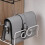 Porte-sacs à main mural en fer blanc (1 pièce) 1