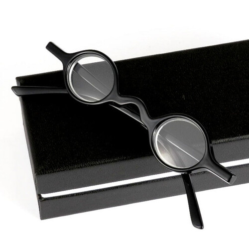 Black Plastic Reading Glasses +1.50 Round Frame 2