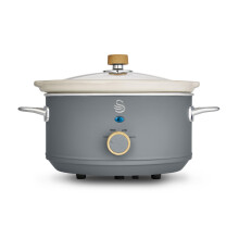 Swan Nordic Manual Slow Cooker, 3 Settings, Removable Dishwasher Safe Ceramic Pot and Glass Lid, Recipe Book Included, 3.5L (3-4 Servings), 200W,
