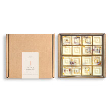 Pear & Freesia, Luxury Soy Wax Melts, Highly Scented, Long-Lasting Home Fragrance, Pear & Freesia, Gift Set - 16 Melts Various Scents - Perfect for