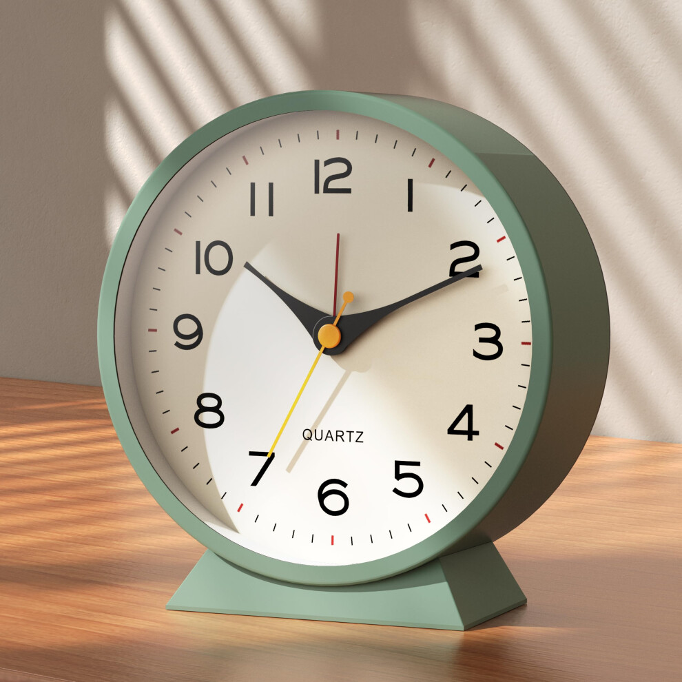 Ayrely Ayrely?4.5" Analogue Alarm Clock, Small Retro Metal Desk Clock, Battery Operated, Silent And Non-Ticking, With Night Light For Bedside, Bedroom, And