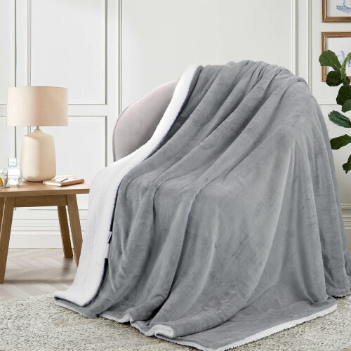 Aisbo Sherpa Fleece Blanket Grey Throws - Thick Warm Soft Throw Blanket for Bed Double Size, 150x200cm Fluffy Microfiber Solid Twin Blankets for Sofas 1