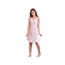 Camicia da notte da donna in pizzo con copertura completa delle spalle.