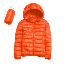 Warme, waterdichte, lichtgewicht winterjas met capuchon voor dames – Gerecyclede isolatie, winddicht, slanke pasvorm, wit