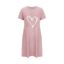 Valentinstags-Nachthemd mit Herzmuster und Schleife – Übergröße 3XL-5XL, Nachtwäsche aus Milchseide, lässiges Pyjamakleid als Geschenk